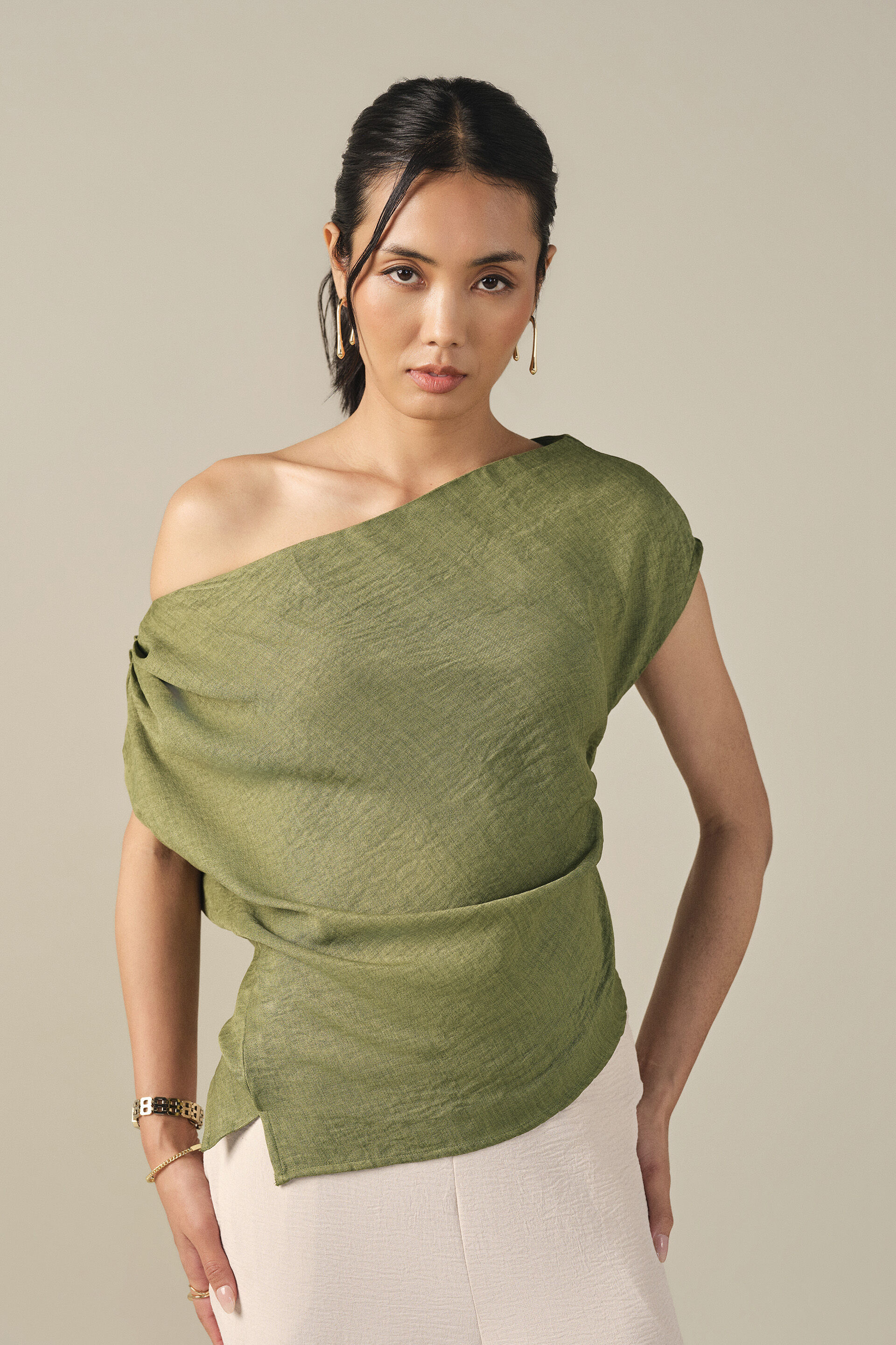 One-shoulder Top in Green
